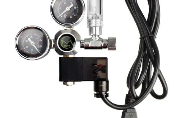 Mufan Dual Gauge Large CO2 Regulator With Solenoid & Bubble Counter